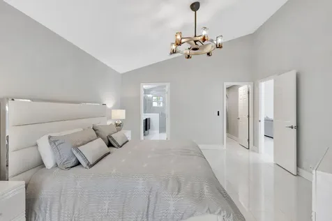 7 Wyndham Lane Palm Beach Gardens FL 33418