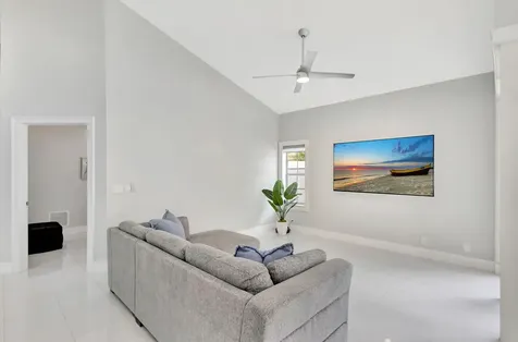 7 Wyndham Lane Palm Beach Gardens FL 33418