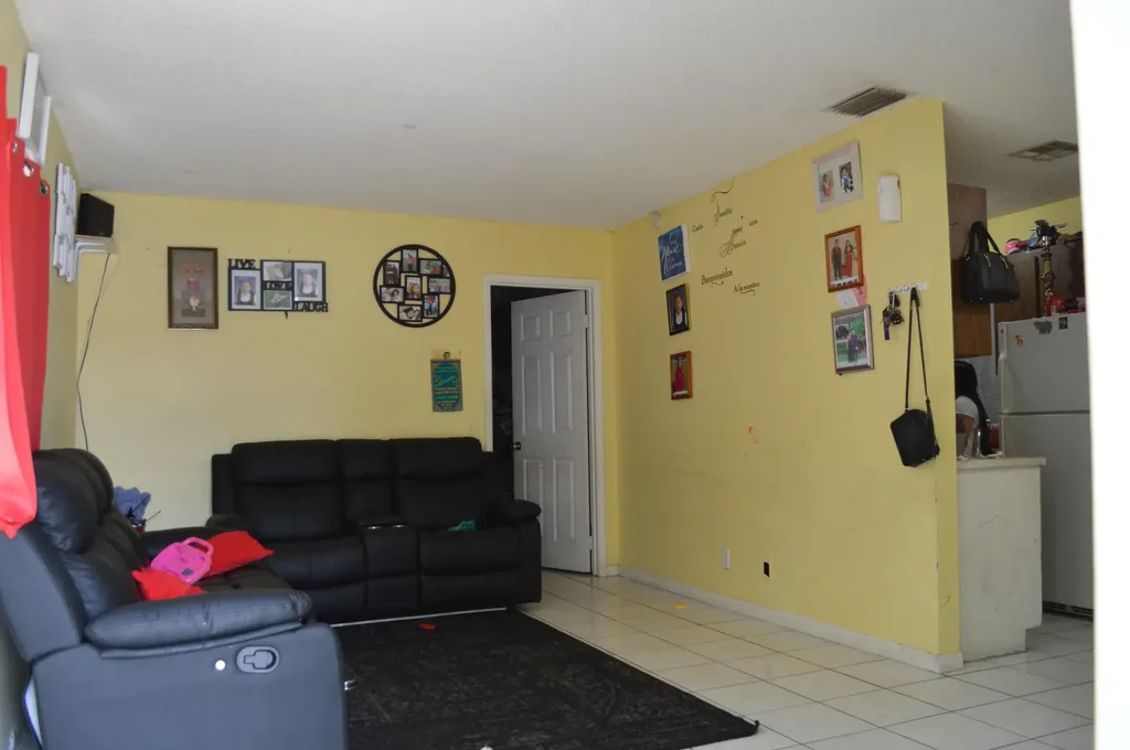 524 N F Street Lake Worth Beach FL 33460