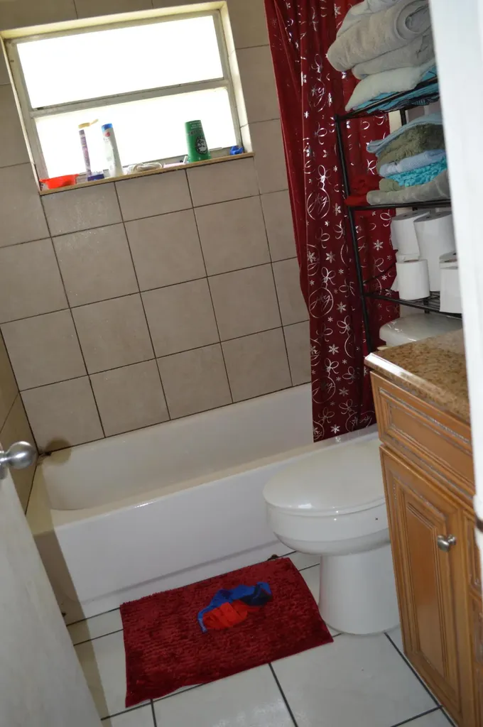 524 N F Street Lake Worth Beach FL 33460