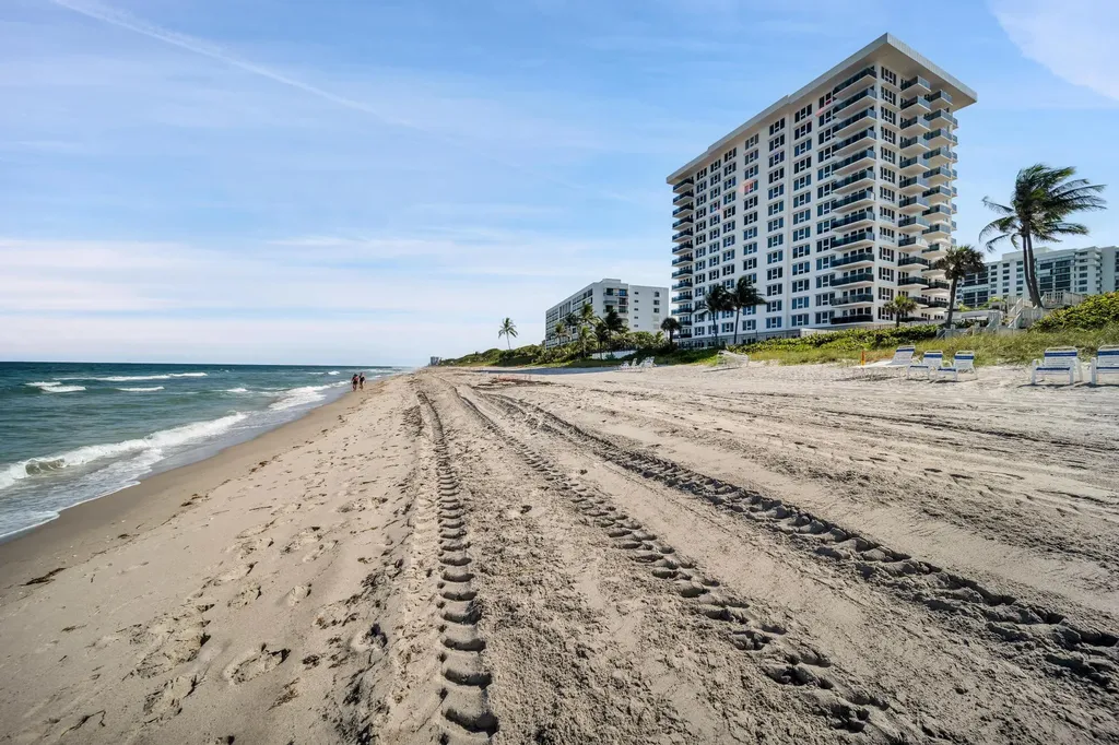 2066 N Ocean Boulevard Boca Raton FL 33431