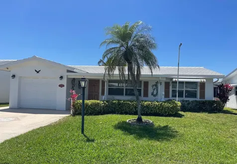 1313 SW Lake Court Boynton Beach FL 33426