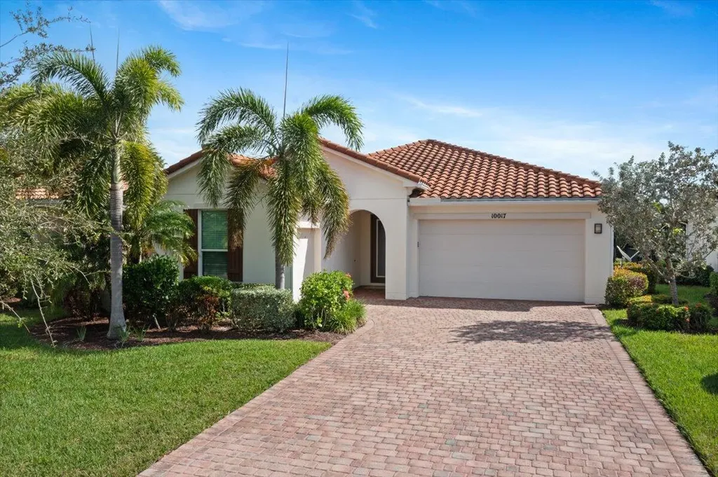 10017 SW Oak Tree Circle Port St Lucie FL 34987