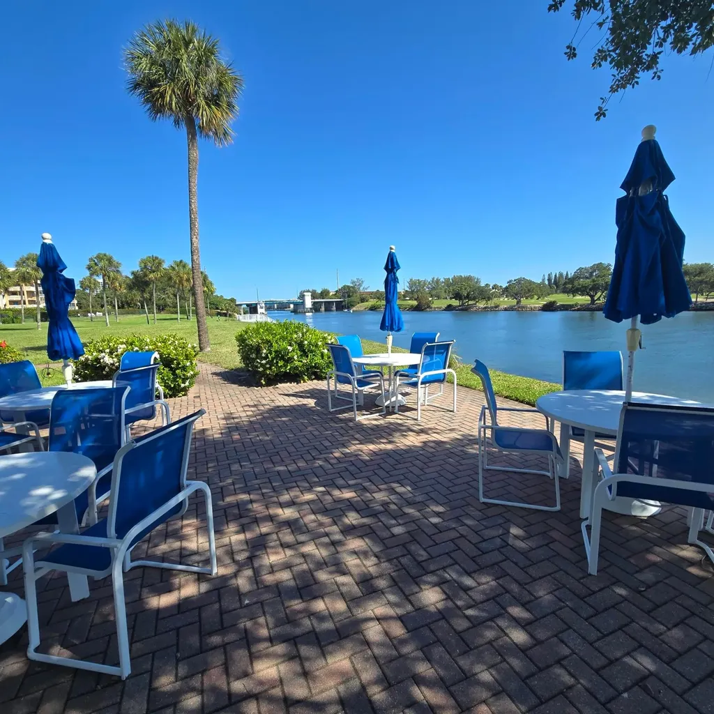 336 Golfview Road North Palm Beach FL 33408