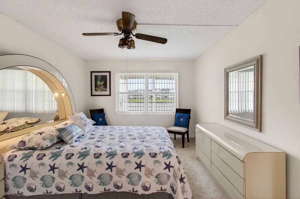 2070 Guildford D Boca Raton FL 33434
