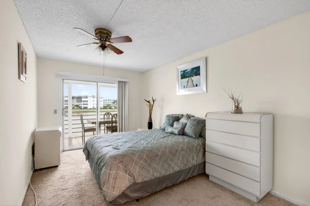 2070 Guildford D Boca Raton FL 33434