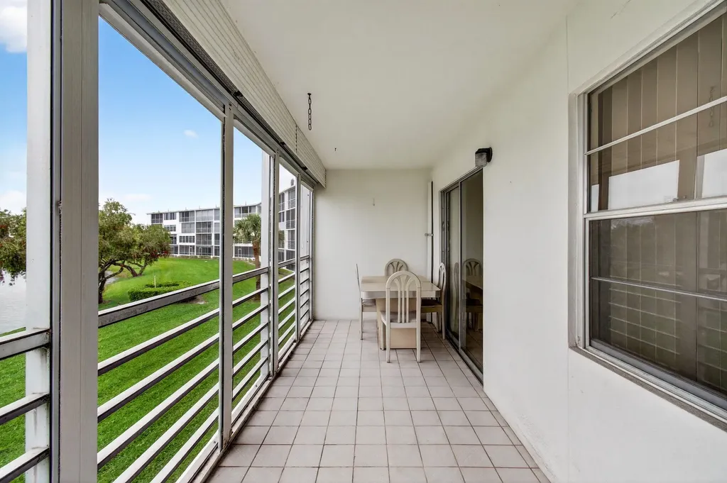 2070 Guildford D Boca Raton FL 33434