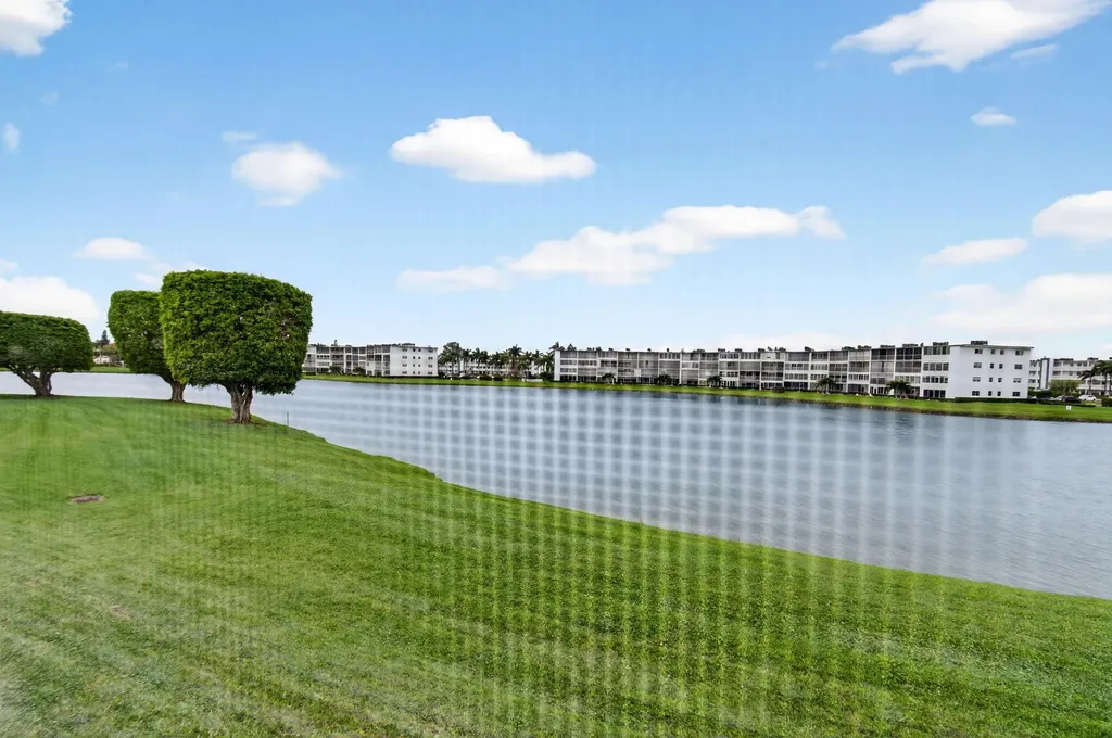 2070 Guildford D Boca Raton FL 33434