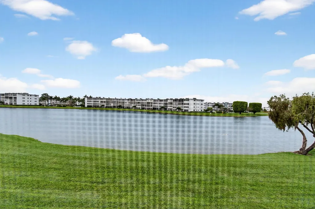 2070 Guildford D Boca Raton FL 33434