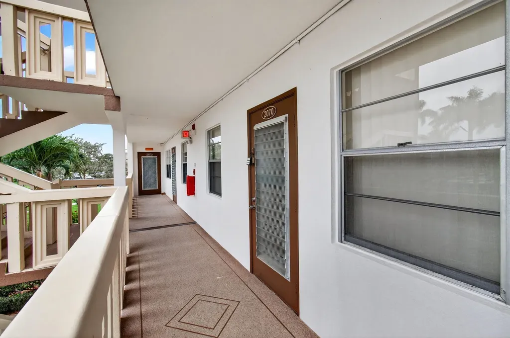 2070 Guildford D Boca Raton FL 33434