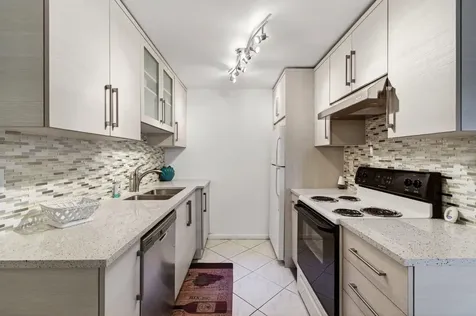 2070 Guildford D Boca Raton FL 33434