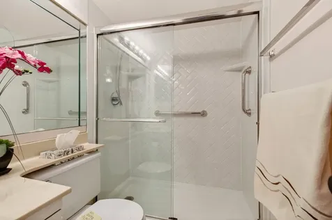2070 Guildford D Boca Raton FL 33434
