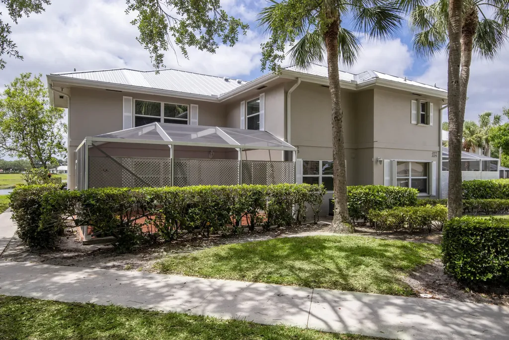 2271 SW Essex Court Palm City FL 34990