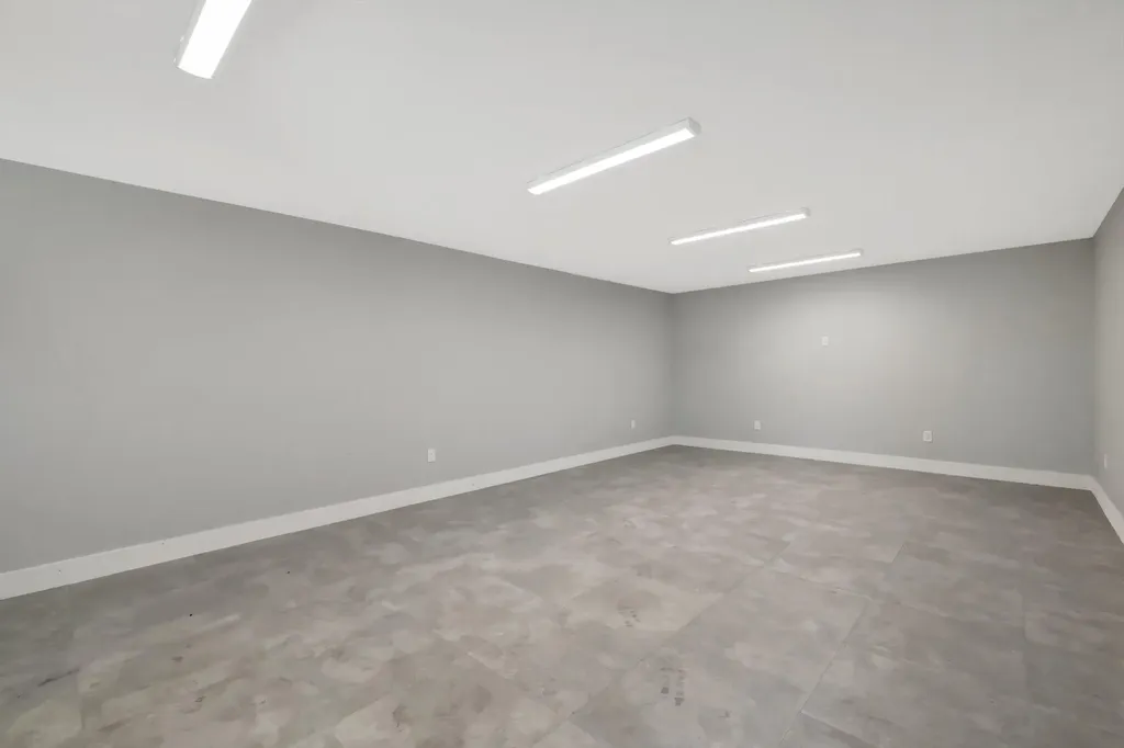 3490 Oleander Avenue Fort Pierce FL 34982