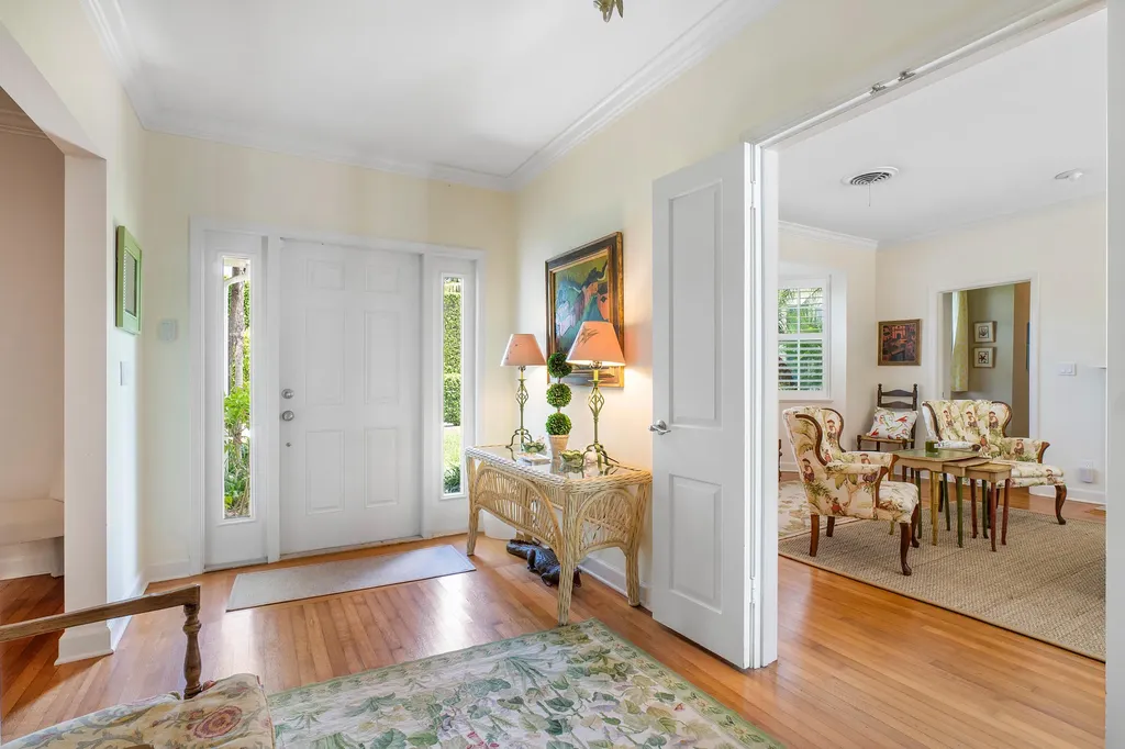 230 Plantation Road Palm Beach FL 33480