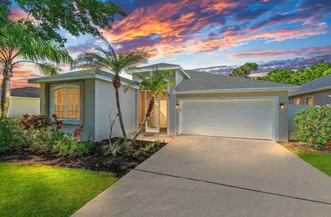 2350 NW Tulip Way Jensen Beach FL 34957