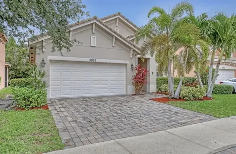 5959 SE Crooked Oak Avenue Hobe Sound FL 33455