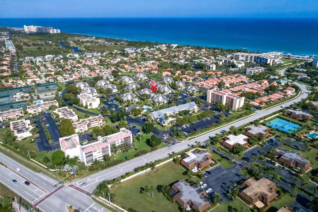 1605 Us-1 Jupiter FL 33477