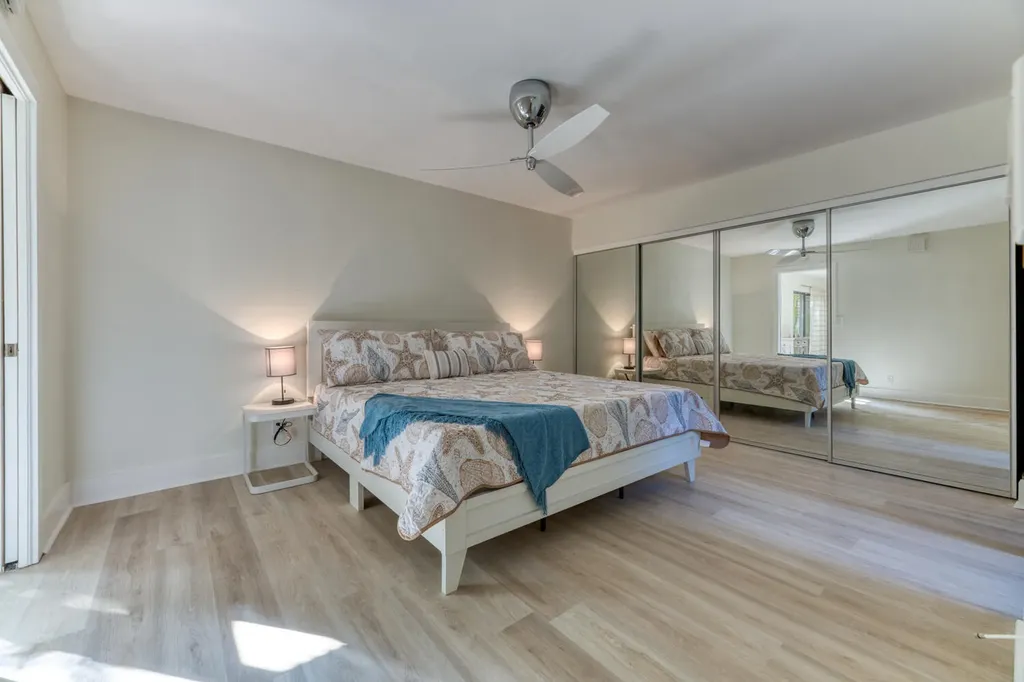1605 Us-1 Jupiter FL 33477