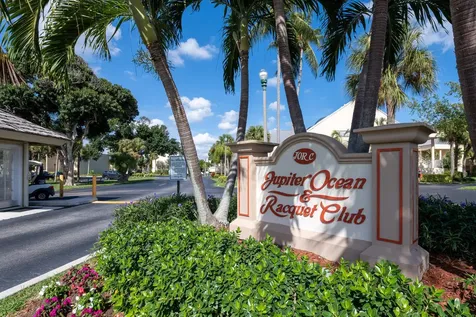 1605 Us-1 Jupiter FL 33477