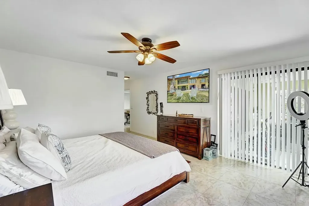 5337 Fountains Drive S Lake Worth FL 33467