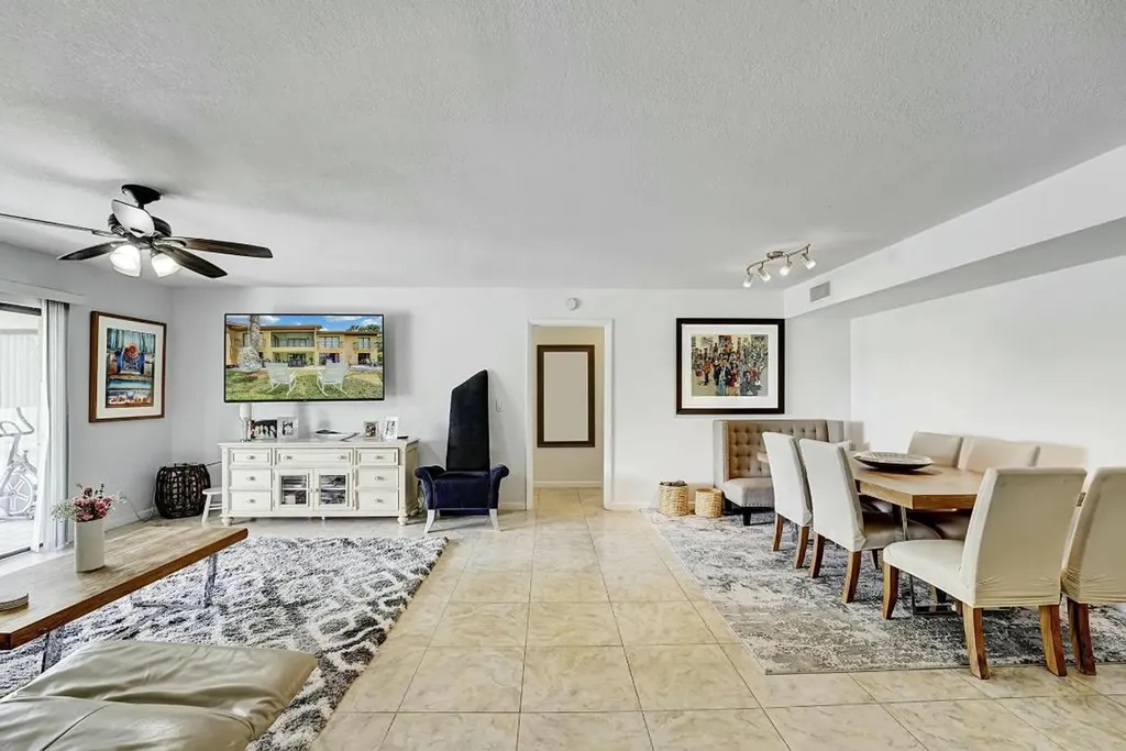 5337 Fountains Drive S Lake Worth FL 33467