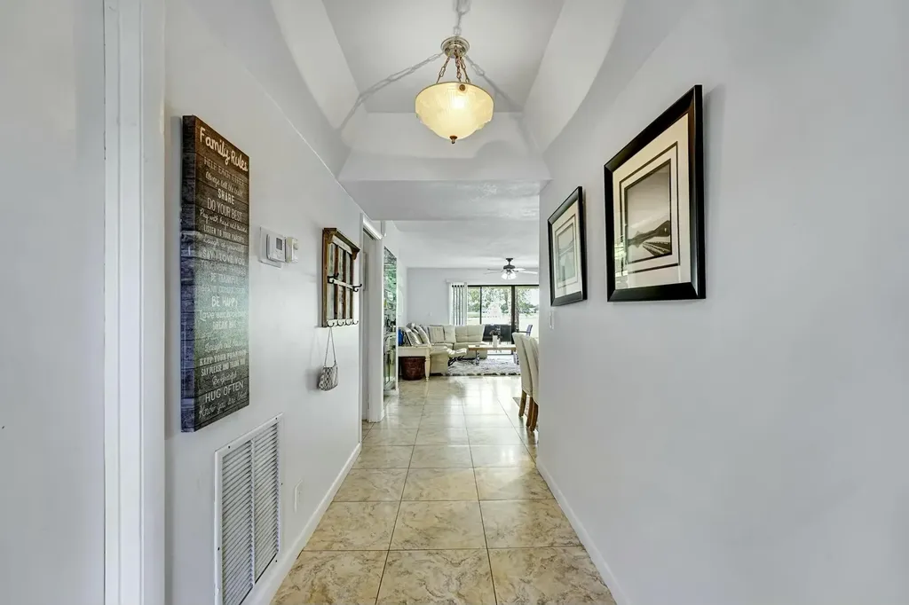 5337 Fountains Drive S Lake Worth FL 33467
