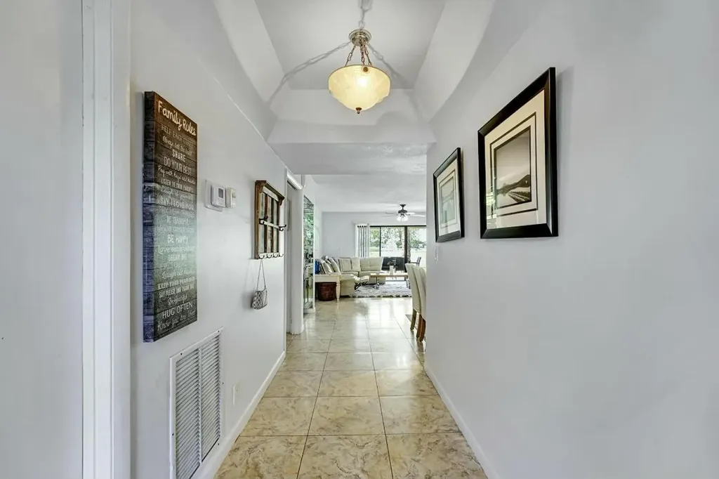5337 Fountains Drive S Lake Worth FL 33467