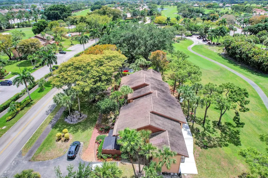 5337 Fountains Drive S Lake Worth FL 33467