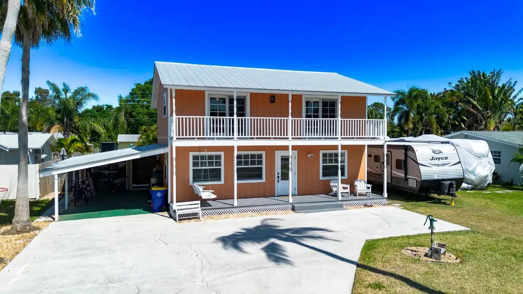 3083 SW Berry Avenue Palm City FL 34990