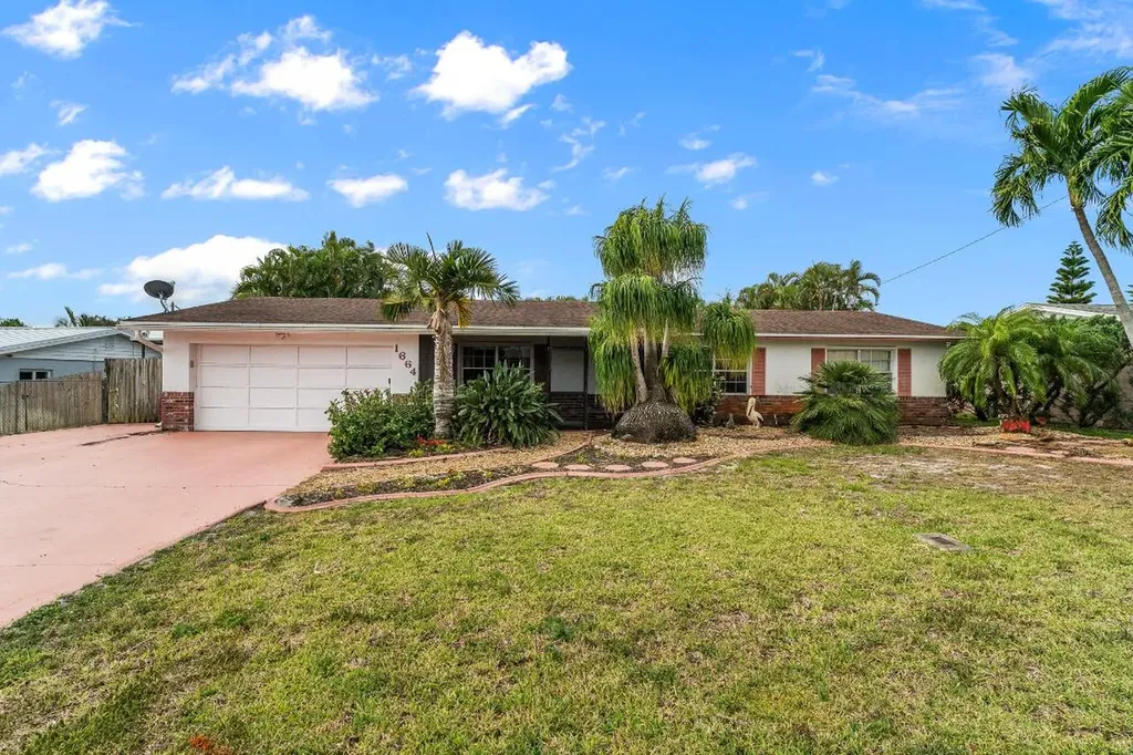 1664 NE 24th Street Jensen Beach FL 34957