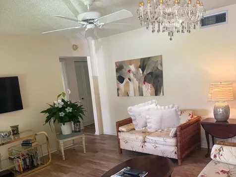 519 Shady Pine Way Greenacres FL 33415