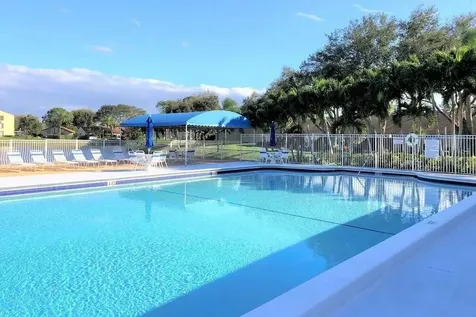 519 Shady Pine Way Greenacres FL 33415