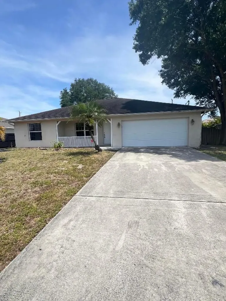 3521 SW Savona Boulevard Port St Lucie FL 34953