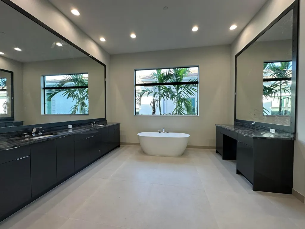9180 Coral Isle Circle Palm Beach Gardens FL 33412