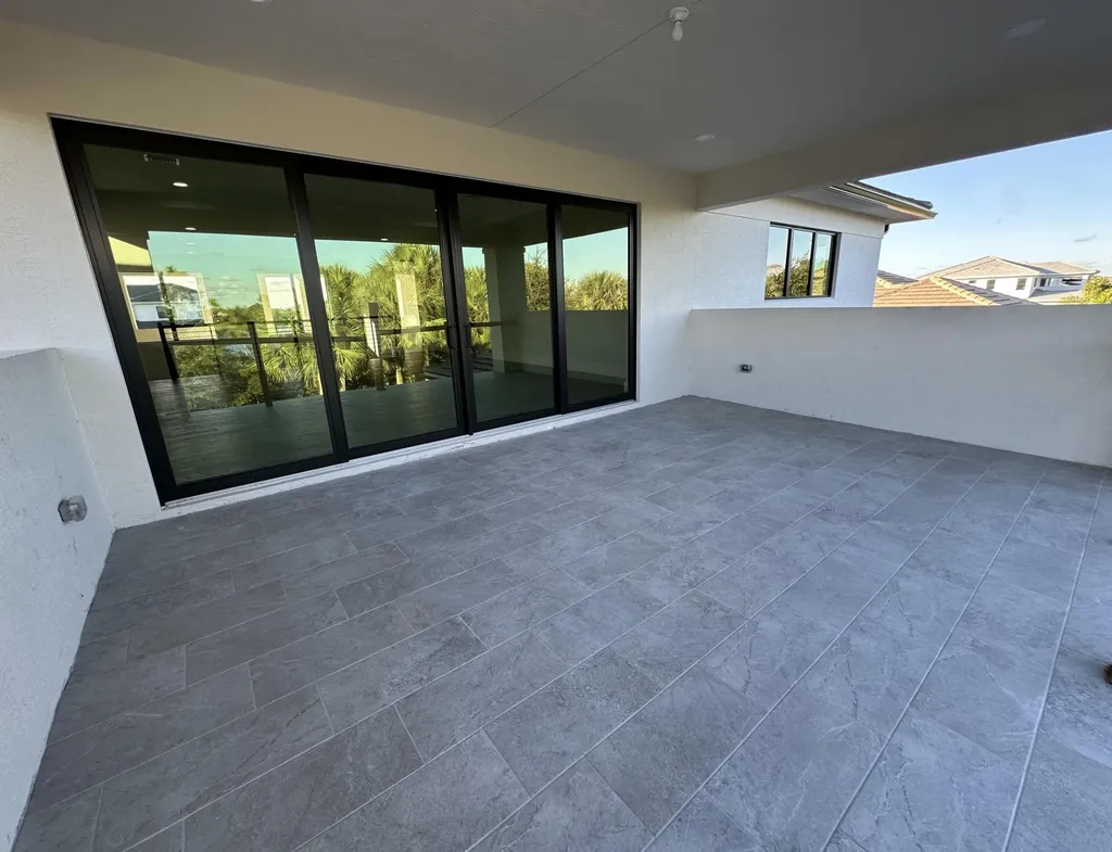 9180 Coral Isle Circle Palm Beach Gardens FL 33412