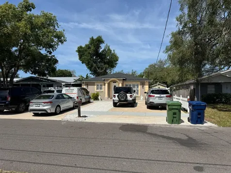 8406 N Otis Avenue Tampa FL 33604