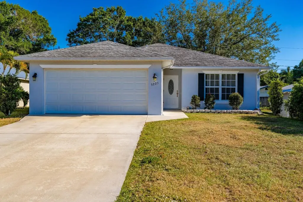 3225 3rd Place Vero Beach FL 32968