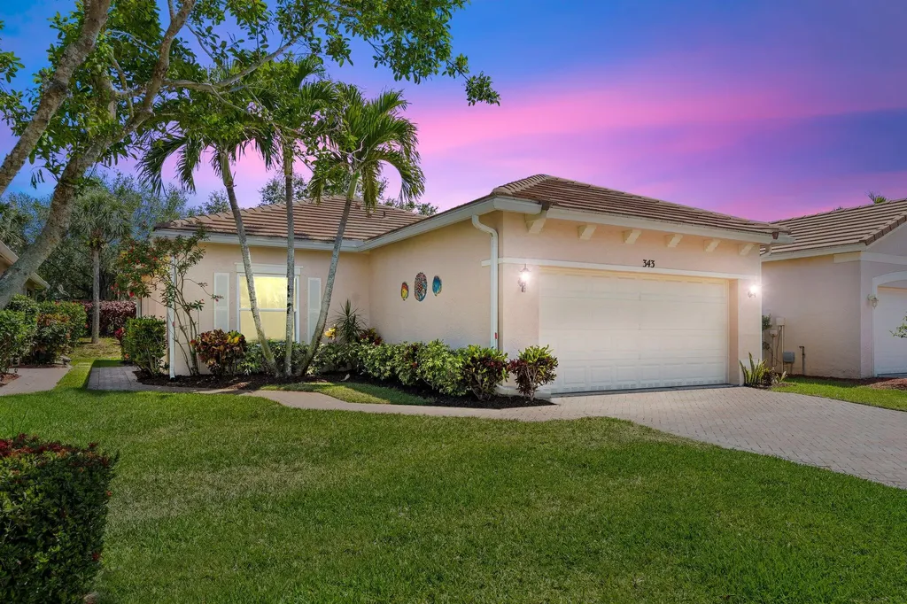 343 SW Coconut Key Way Port St Lucie FL 34986