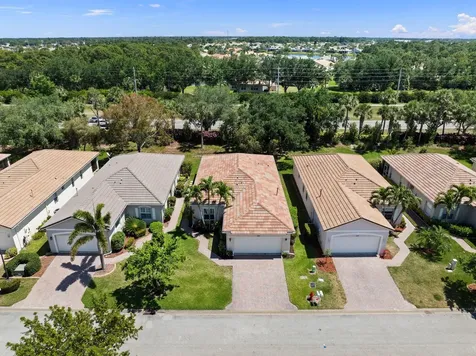 343 SW Coconut Key Way Port St Lucie FL 34986