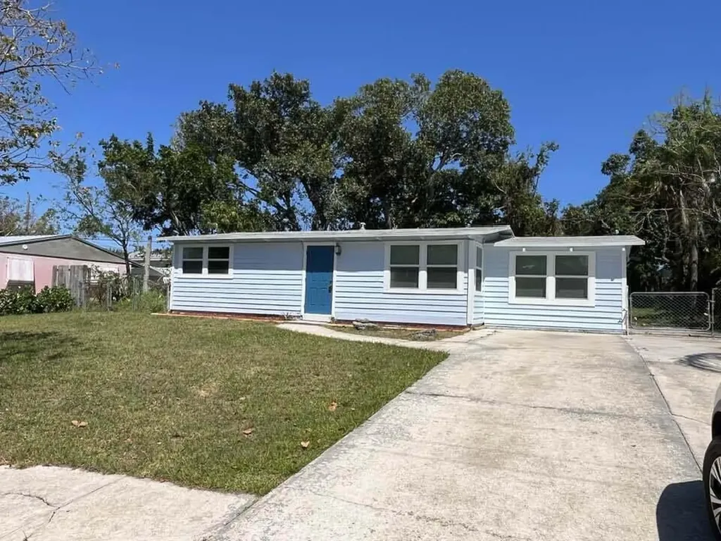 1405 NE Waveland Avenue Jensen Beach FL 34957