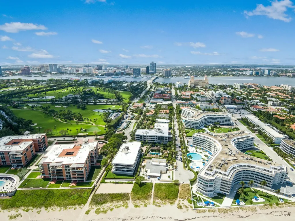 150 Bradley Place Palm Beach FL 33480
