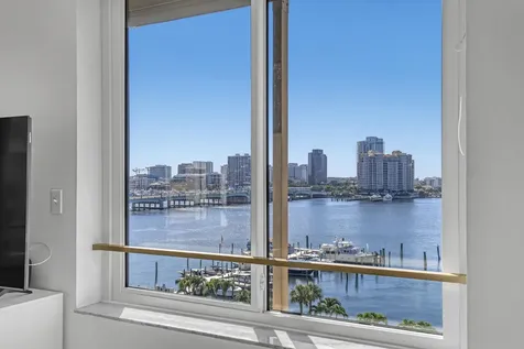 150 Bradley Place Palm Beach FL 33480