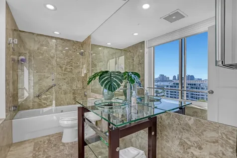 150 Bradley Place Palm Beach FL 33480