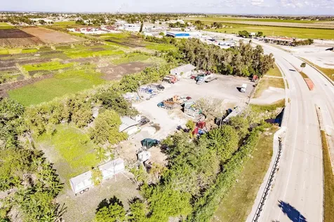 1360 S Main Street Belle Glade FL 33430