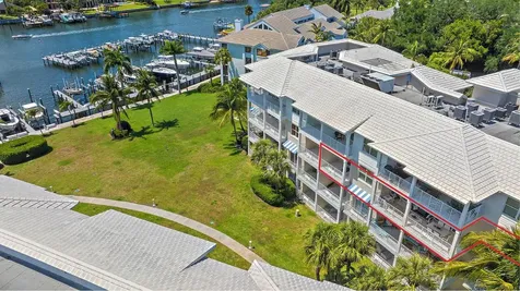 432 Bay Colony Drive N Juno Beach FL 33408