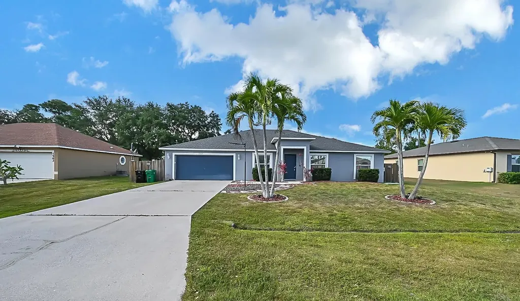 1557 SW Pitts Avenue Port St Lucie FL 34953