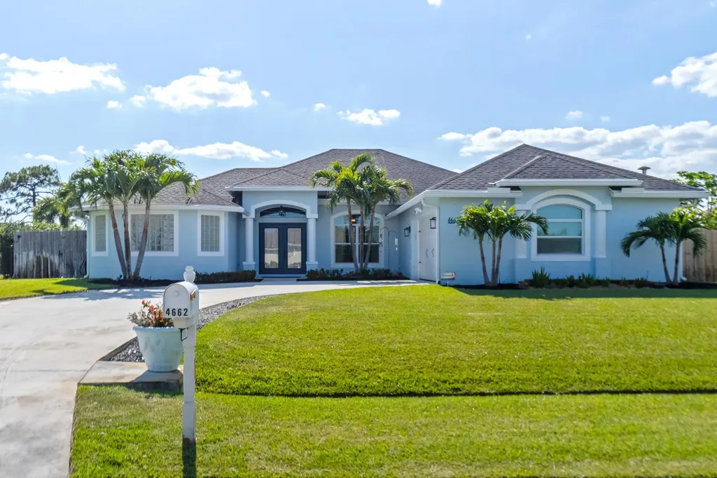 4662 SW Paley Road Port St Lucie FL 34953