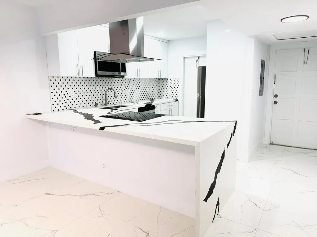 3050 N Palm Aire Drive Pompano Beach FL 33069