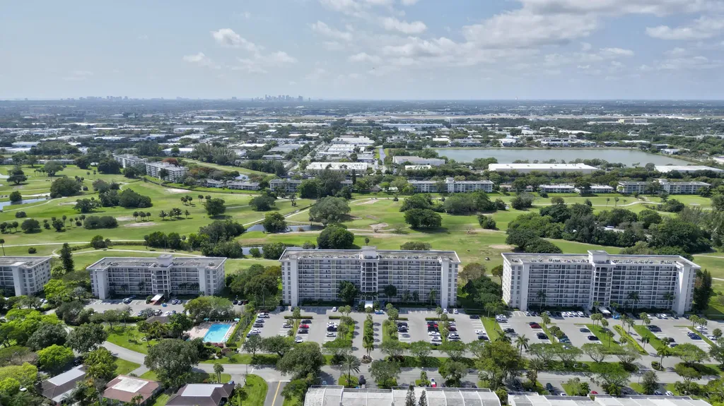 3050 N Palm Aire Drive Pompano Beach FL 33069